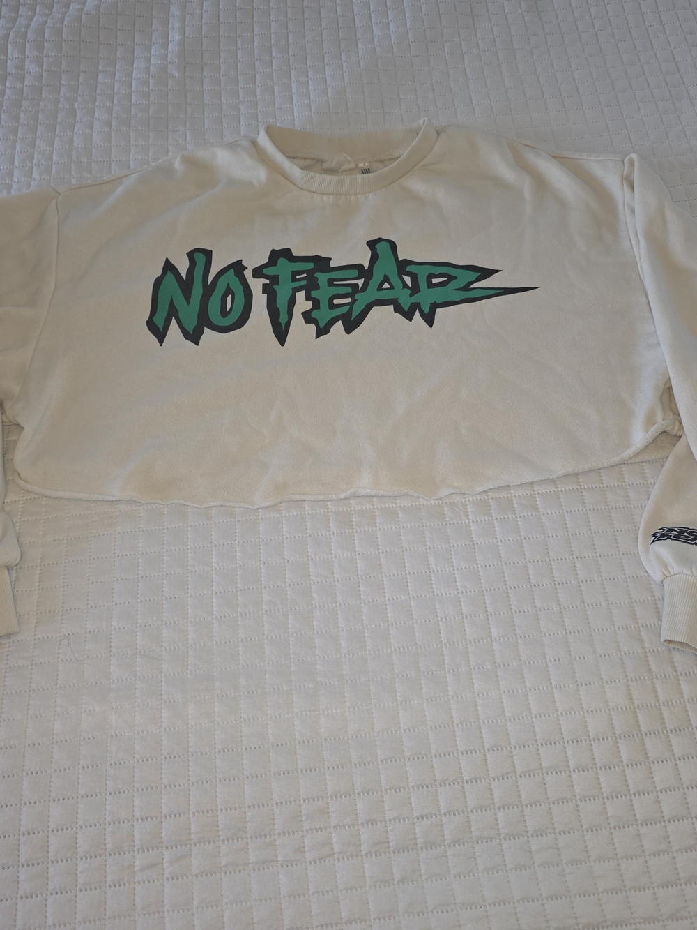 No Fear Graphic Sweatshirt in Cream Size XL